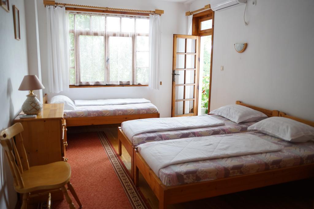 Guest House Barbov Obzor Zewnętrze zdjęcie