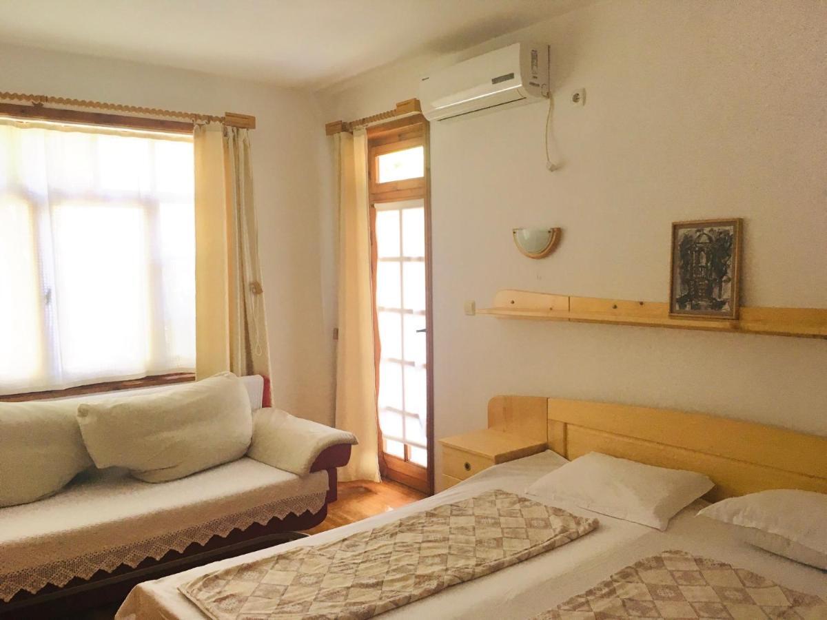 Guest House Barbov Obzor Zewnętrze zdjęcie